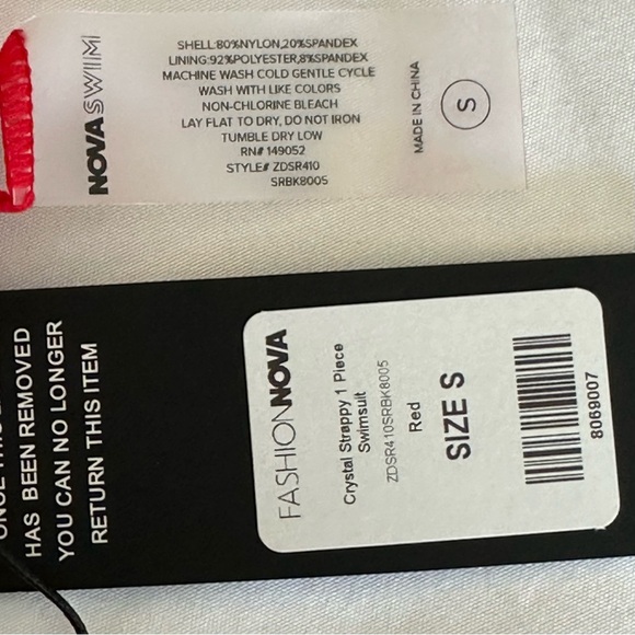 FASHION NOVA Crystal Strappy 1 pc swimsuit - Picture 4 of 9